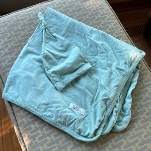 Baby Be Mine receiving blanket and hat